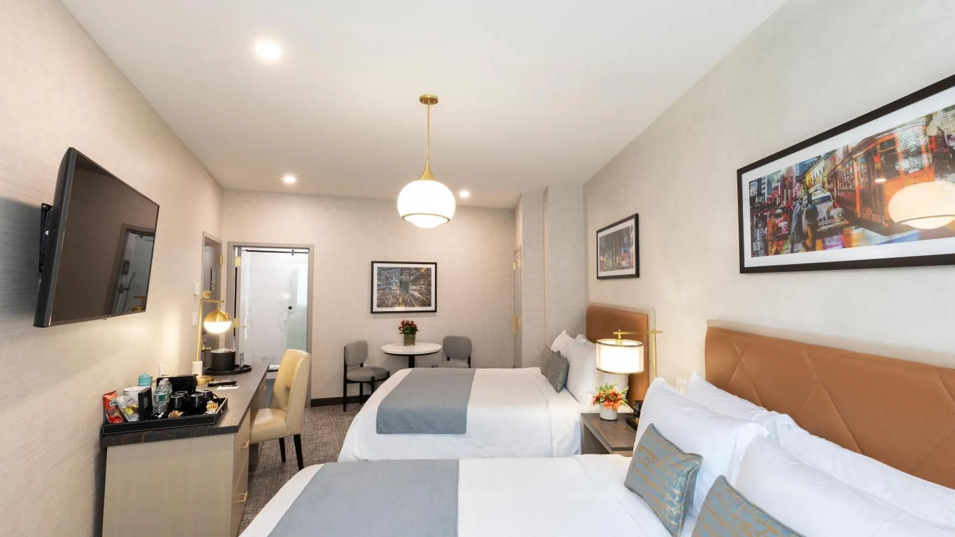 ****  Broadway Plaza Hotel New York USA